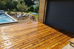 amenagement de terrasse autour d'une piscine